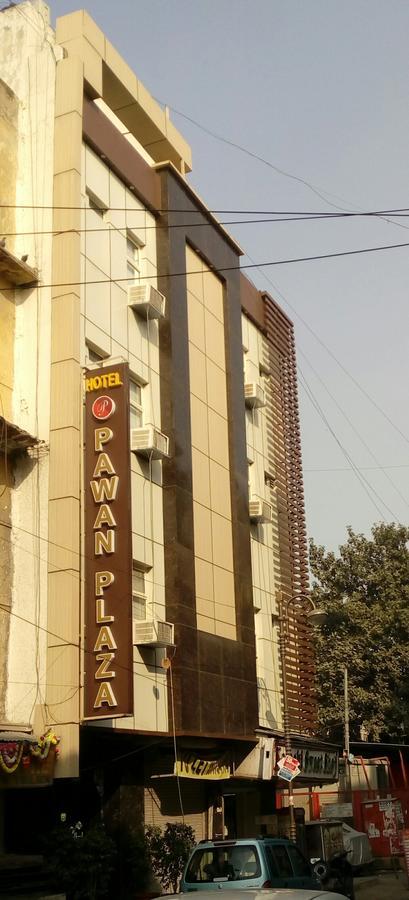 Hotel Pawan Plaza Near Sir Ganga Ram Hospital Делхи Екстериор снимка
